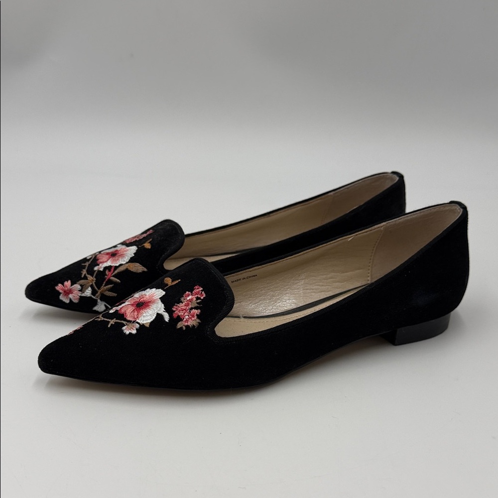 WHITE HOUSE BLACK MARKET Faux Seude Pointed Toe Embroidery Flower Slip On